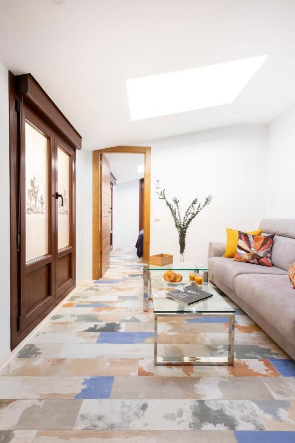 Apartamentos Ejemplares Alcalá de Henares Exterior foto